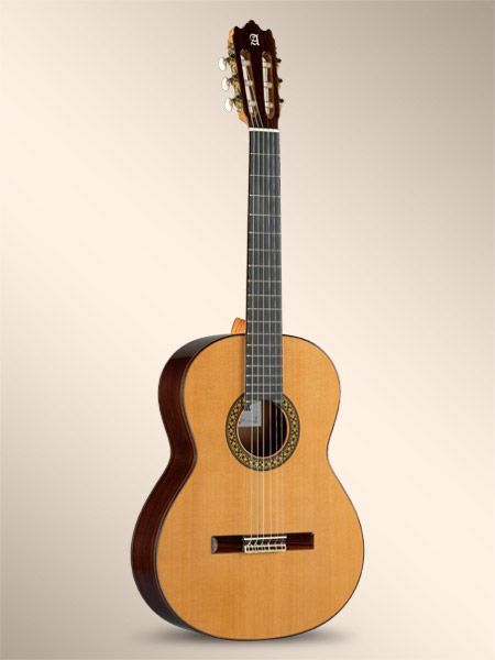 Guitarra clsica ALHAMBRA modelo 4P