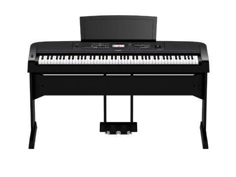 Piano digital portatil YAMAHA modelo DGX 670 