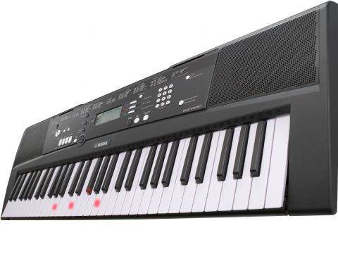 Teclado portatil YAMAHA modelo EZ 220