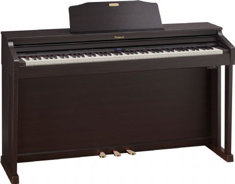 Piano digital ROLAND modelo HP504