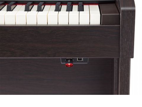 Piano digital ROLAND modelo HP504-RW