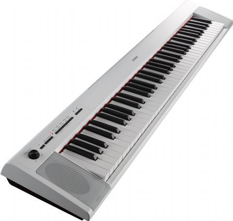 Piano portatil YAMAHA modelo NP 32