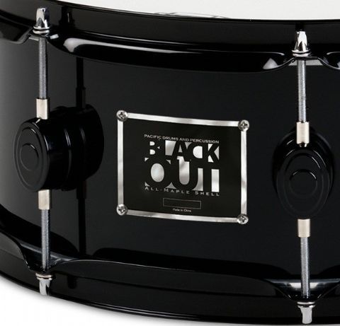 Caja PDP modelo BLACKOUT 14X6