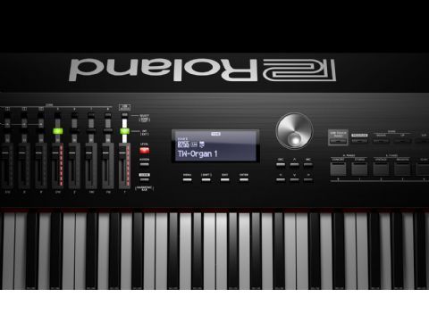 Piano digital ROLAND modelo RD-2000