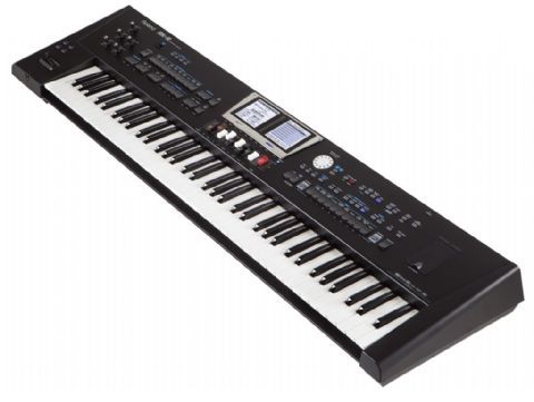 Teclado con estilos ROLAND modelo BK-9